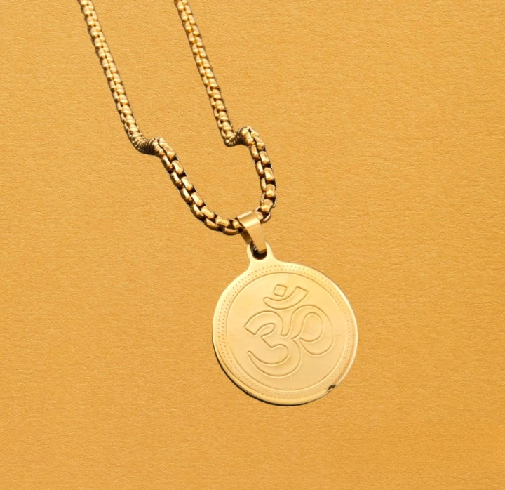 Shiny om Chain Pendant for Men